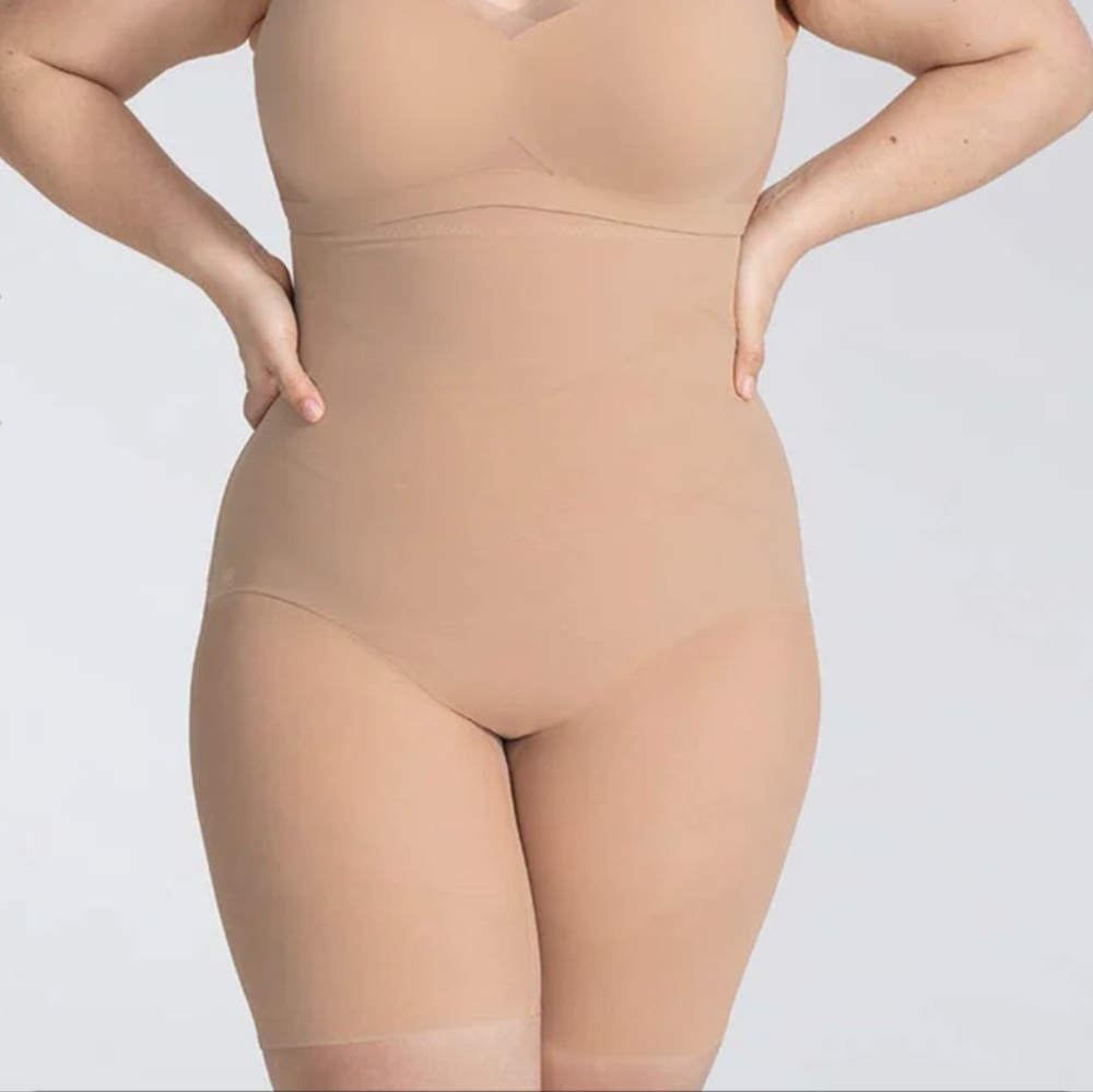 Honey love power shorts size 2x